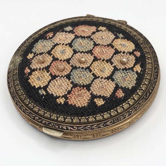Evans Embroidery Petit Point Beaded Mirror Compact - Picture 2 of 7